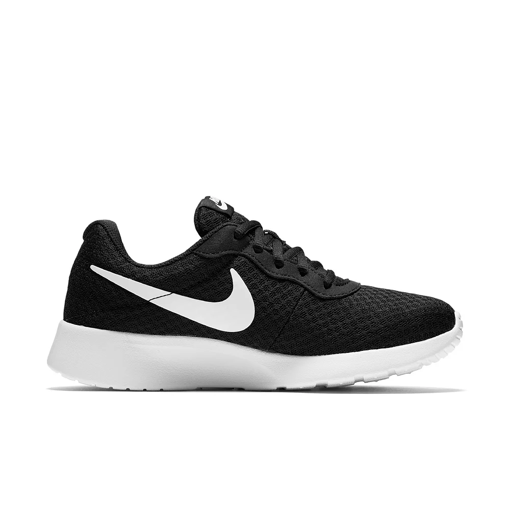 Nike Tanjun Women's Sneakers 48 Nike Tanjun Women's Sneakers - Image 46