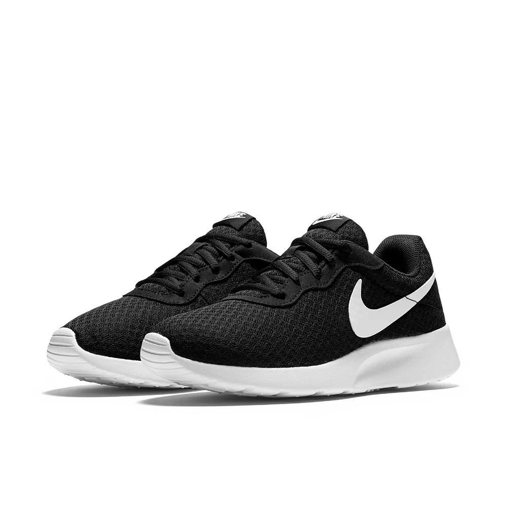 Nike Tanjun Women's Sneakers 51 Nike Tanjun Women's Sneakers - Image 49