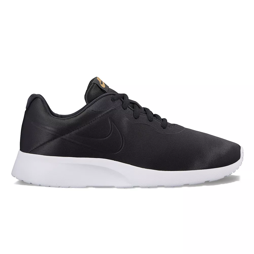 Nike Tanjun Women's Sneakers 36 Nike Tanjun Women's Sneakers - Image 34