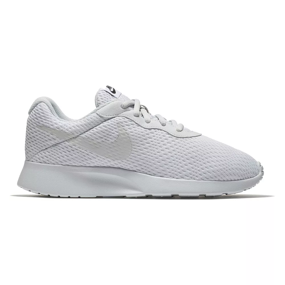Nike Tanjun Women's Sneakers 38 Nike Tanjun Women's Sneakers - Image 36