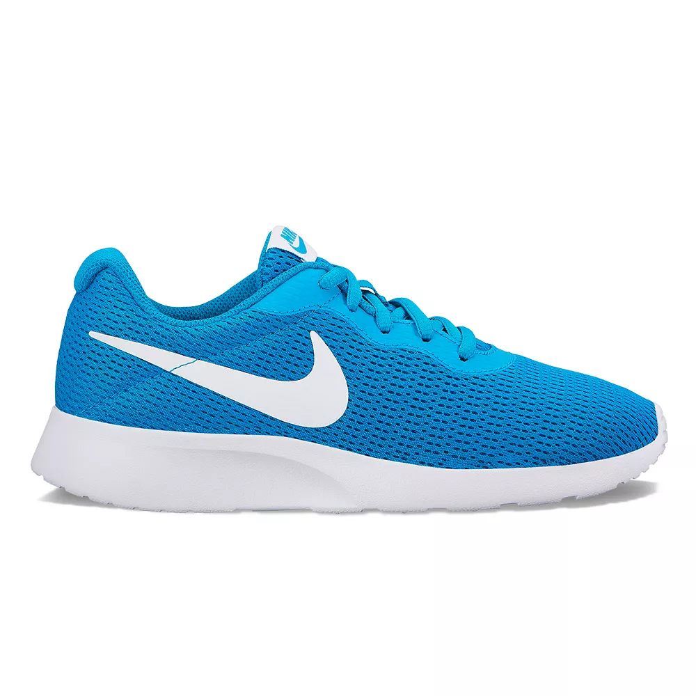 Nike Tanjun Women's Sneakers 34 Nike Tanjun Women's Sneakers - Image 32