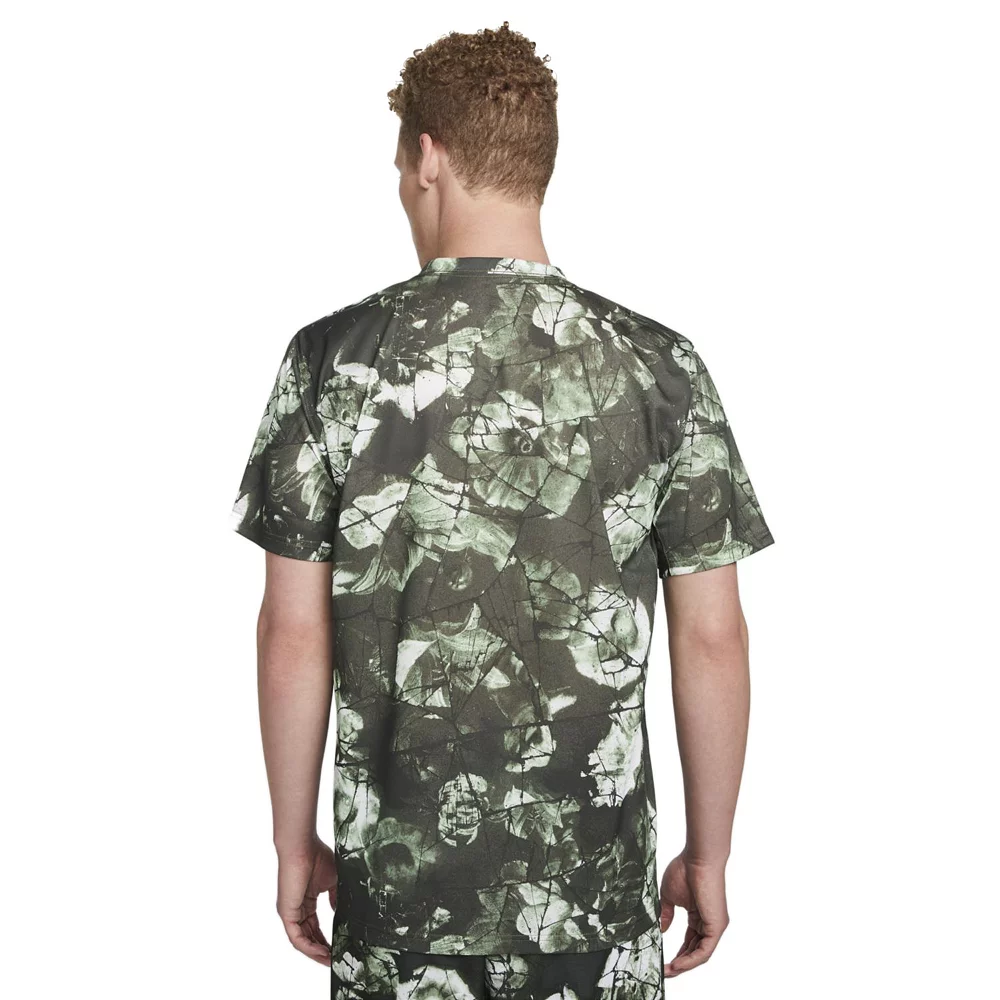 Men's Nike Dri-FIT Printed Training Tee 5 Men's Nike Dri-FIT Printed Training Tee - Image 3