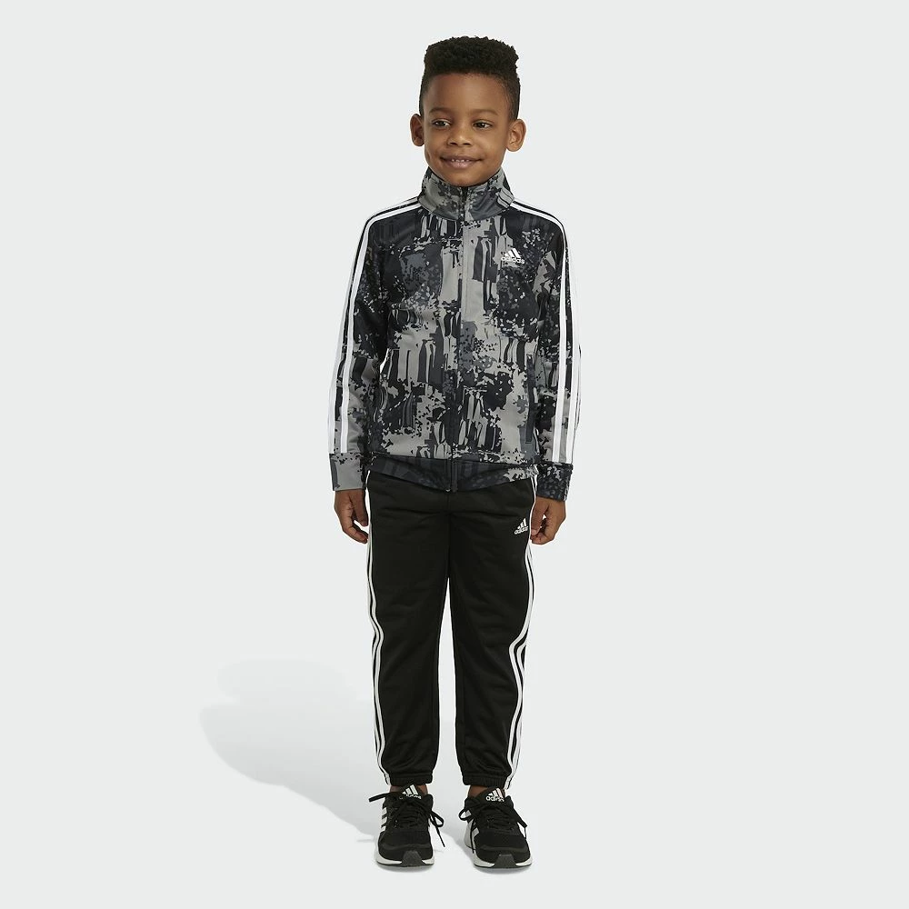 Toddler Boy adidas Camo Track Jacket & 3-Stripe Jogger Pants Set 5 Toddler Boy adidas Camo Track Jacket & 3-Stripe Jogger Pants Set - Image 3