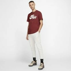 Men's Nike "Just Do It" Logo Tee -Active & Workout Clothes Store 5721511 ALT2